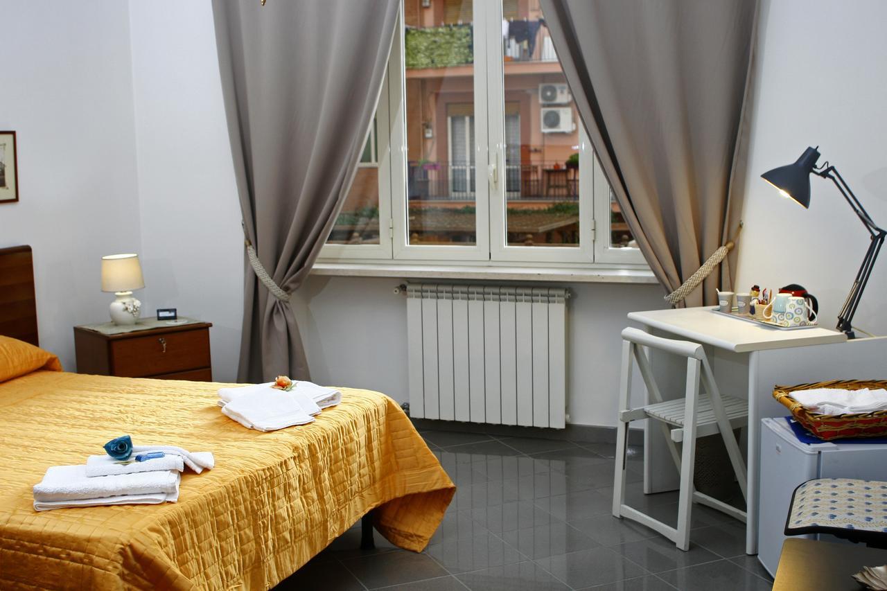 B&B Galileo Nápoly Kültér fotó