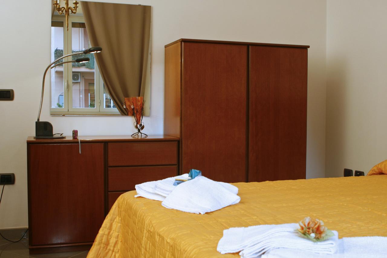 B&B Galileo Nápoly Kültér fotó